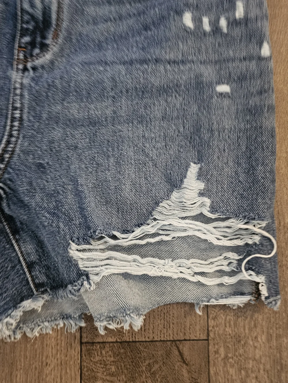 Judy Blue Distressed Medium Blue Denim Shorts Size XL Western{Bx26}